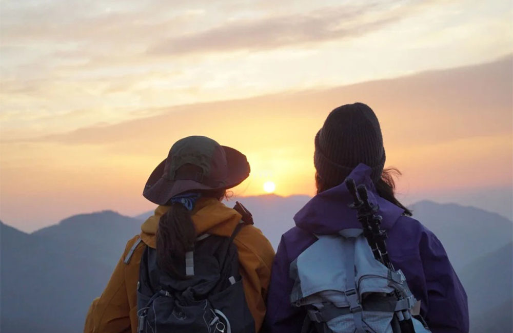 【內部絕密】90後靠「陪玩」身家過億？拆解 2026 旅遊業 3 大「高利潤」新戰場！